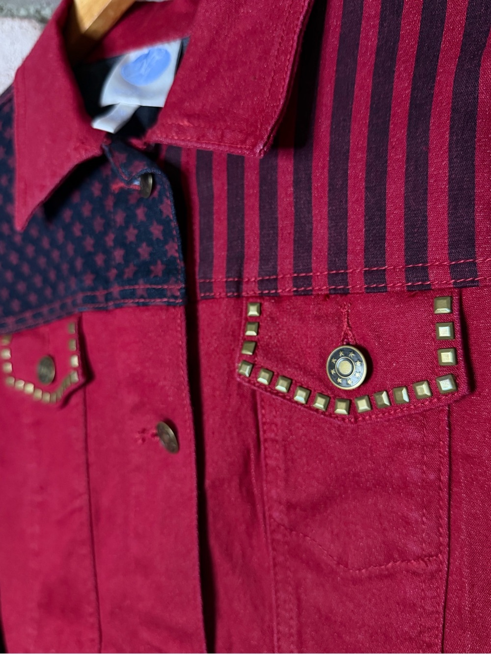 DG2 Red Denim Jean Collared USA Flag Stars and Stipes Button Up Jacket - Picture 3 of 7